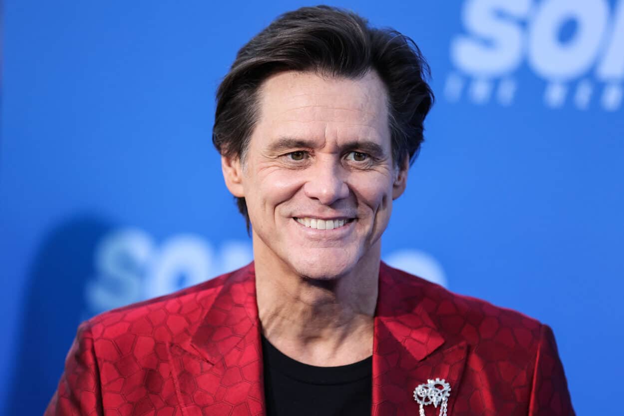 A Look into Jim Carrey's Girlfriends, Wives, and Love Life (2023) Her