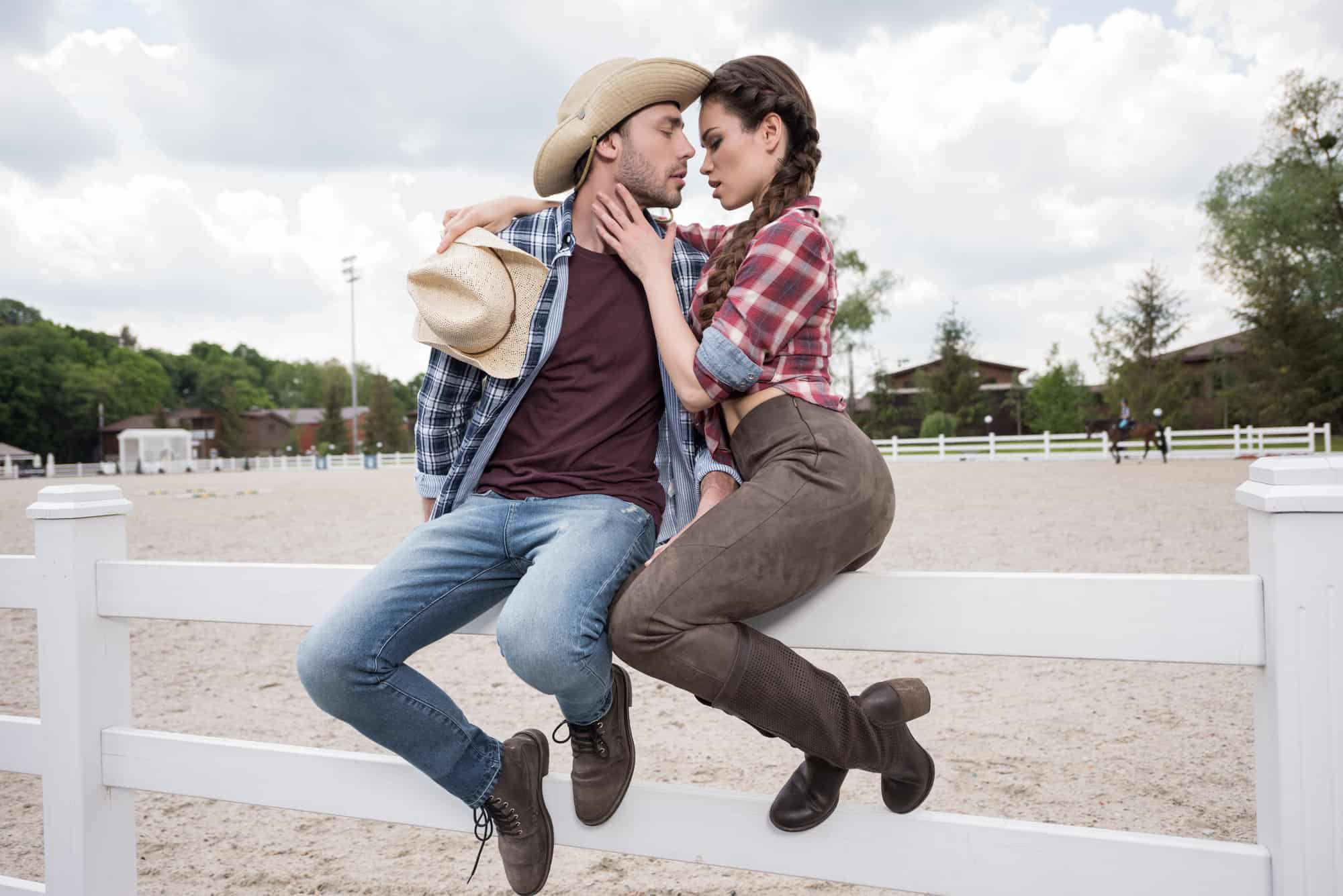 Just a naughty Cowboy looking to meet a naughty Cowgirl ...