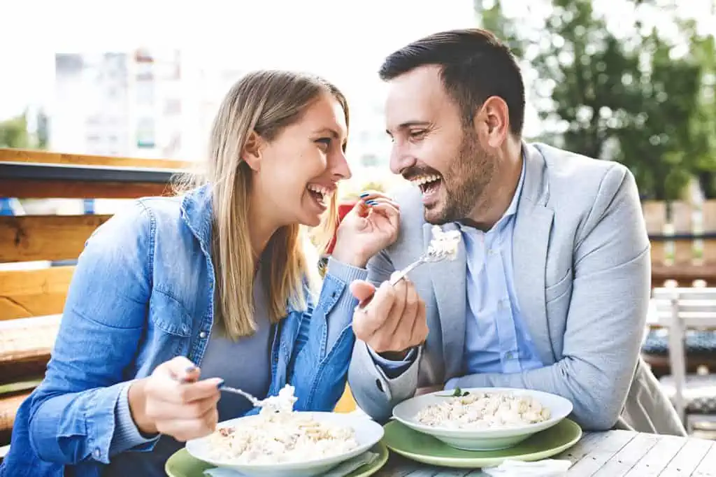 eat freshly made pasta in italy